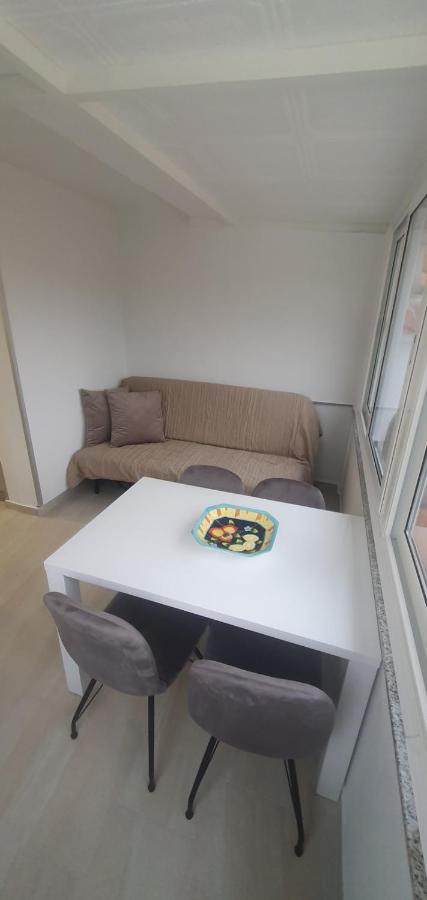 Appartamento Hause Lupic Rab Town Esterno foto